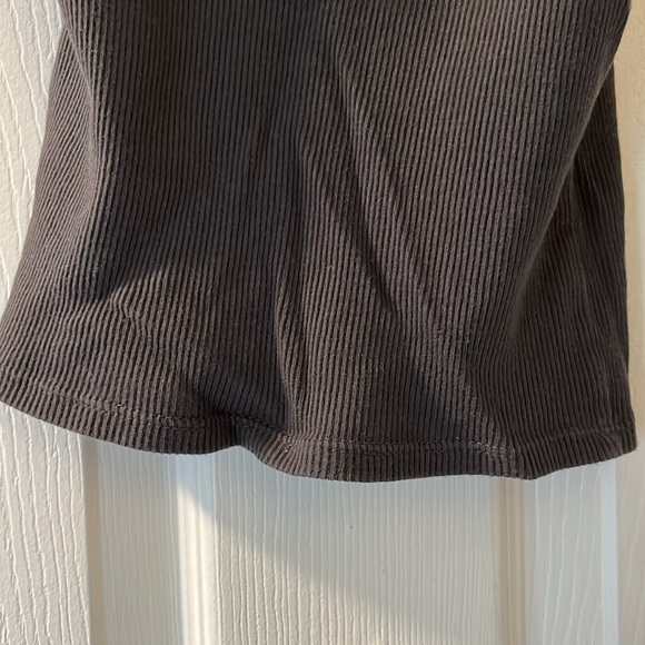 Urban outfitters tank top🌞 - Picture 5 of 8